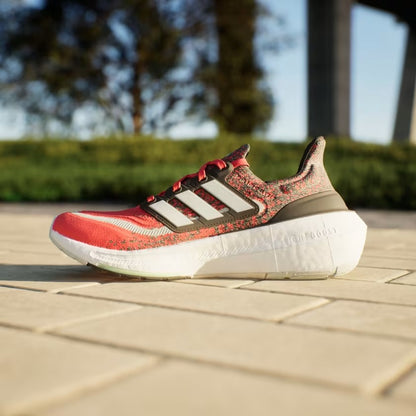 Tênis Ultraboost Light Vermelho